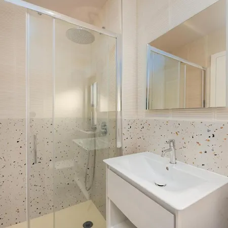 Villa Luxury Melanie Near Split, Heated Pool
